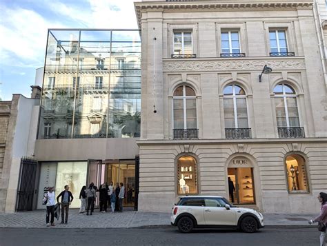 la galerie dior france.